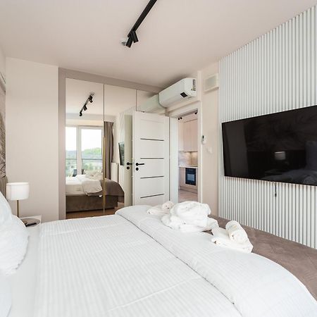 Apartament Delux Kasprowicza 20C Prywatny Parking Basen Sauna Oraz Silownia W Cenie コウォブジェク エクステリア 写真
