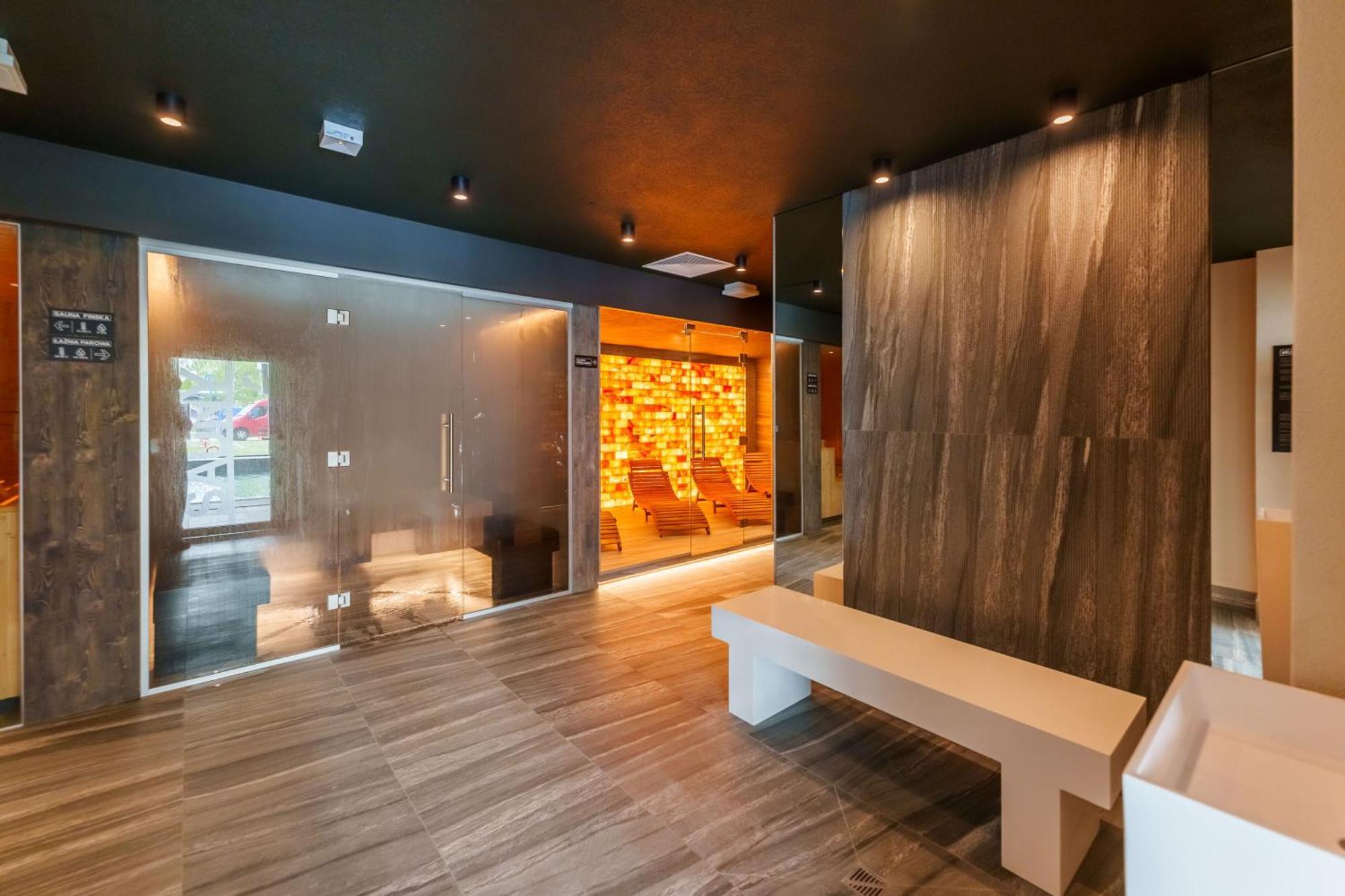 Apartament Delux Kasprowicza 20C Prywatny Parking Basen Sauna Oraz Silownia W Cenie コウォブジェク エクステリア 写真